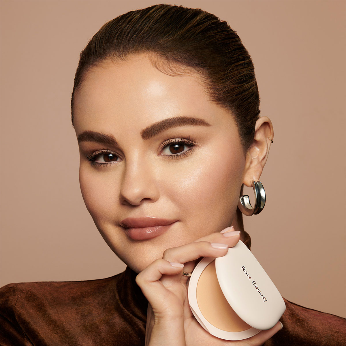 TRUE TO MYSELF TINTED PRESSED TALC-FREE FINISHING POWDER (POLVO FIJADOR PARA ROSTRO)